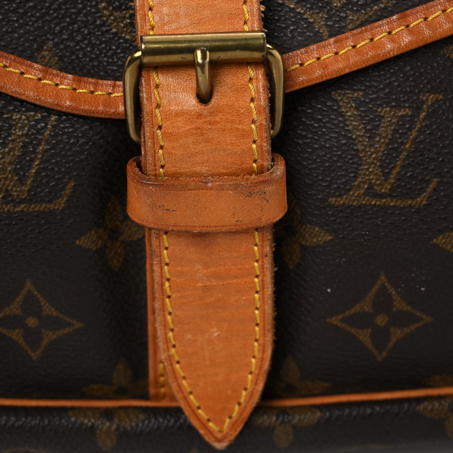 Monogram Saumur 35