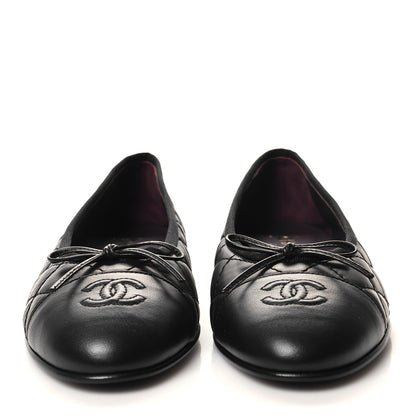 Chanel Aged Calfskin Quilted CC Cap Toe Ballerina Flats 39 Black 2 of 9