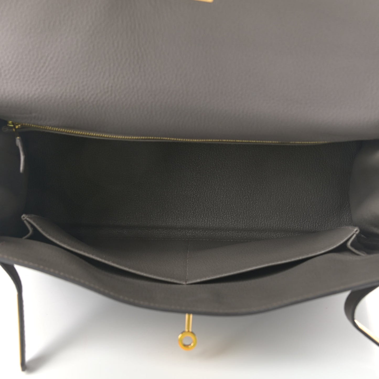 Togo Kelly Retourne 32 Etain