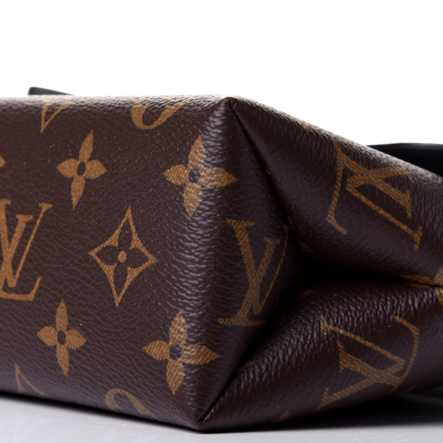 Louis Vuitton Monogram Locky BB Black 8 of 9