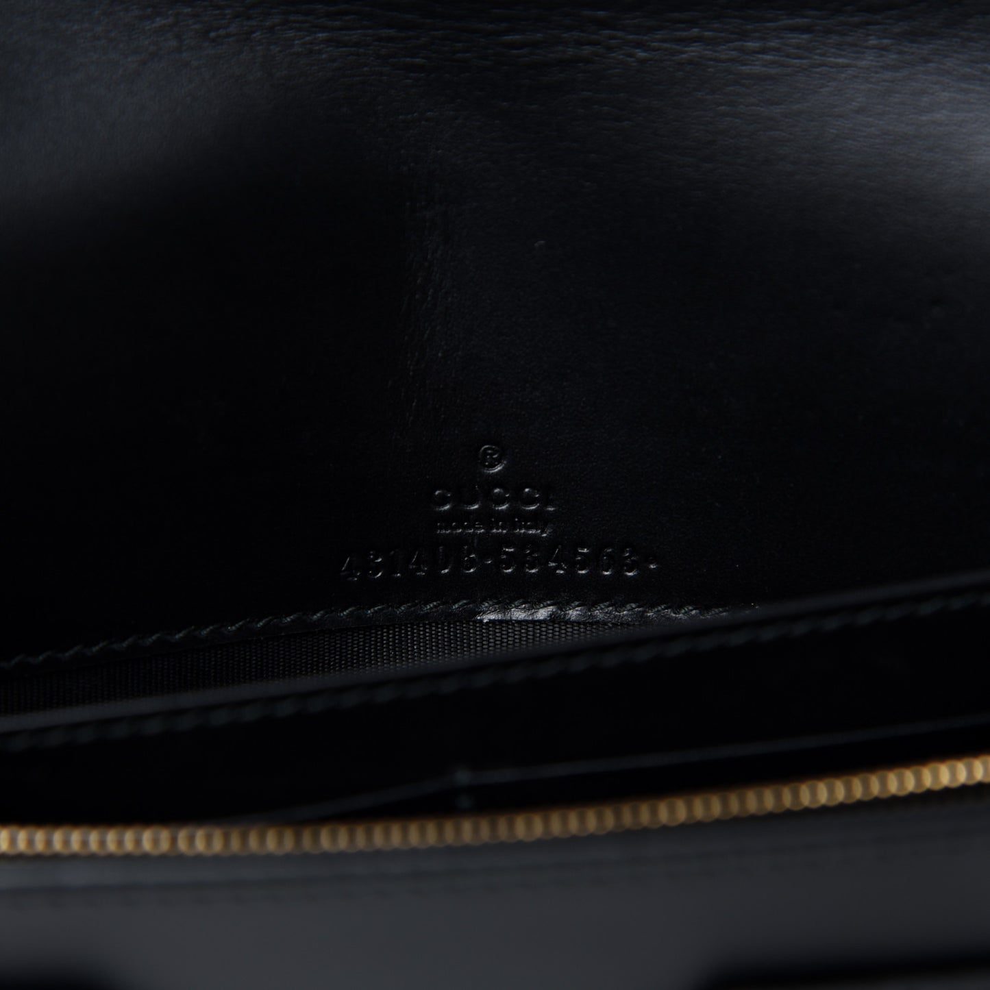 Guccissima Signature Bowy Chain Wallet Black