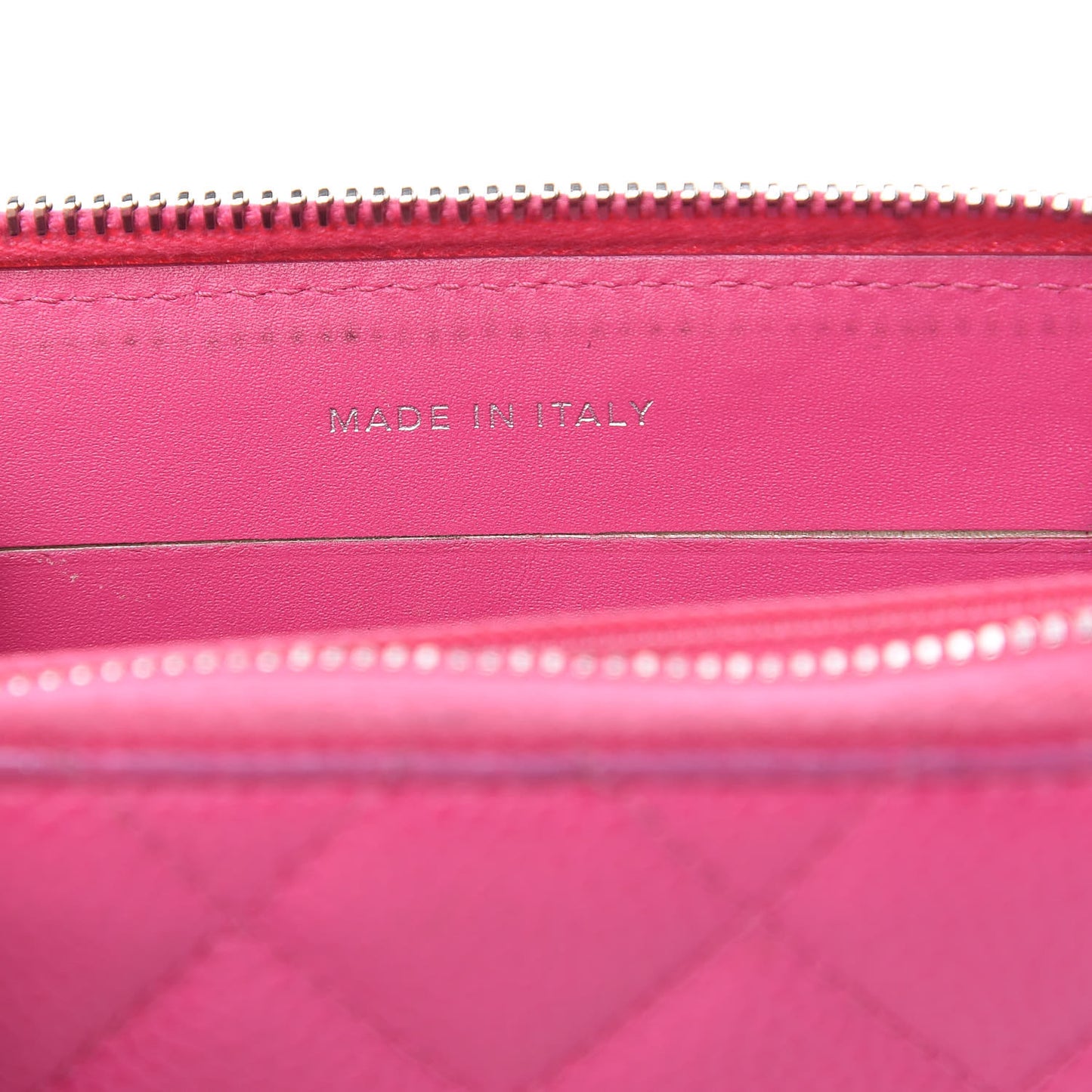 Caviar Quilted Medium Zip Around Wallet Pink