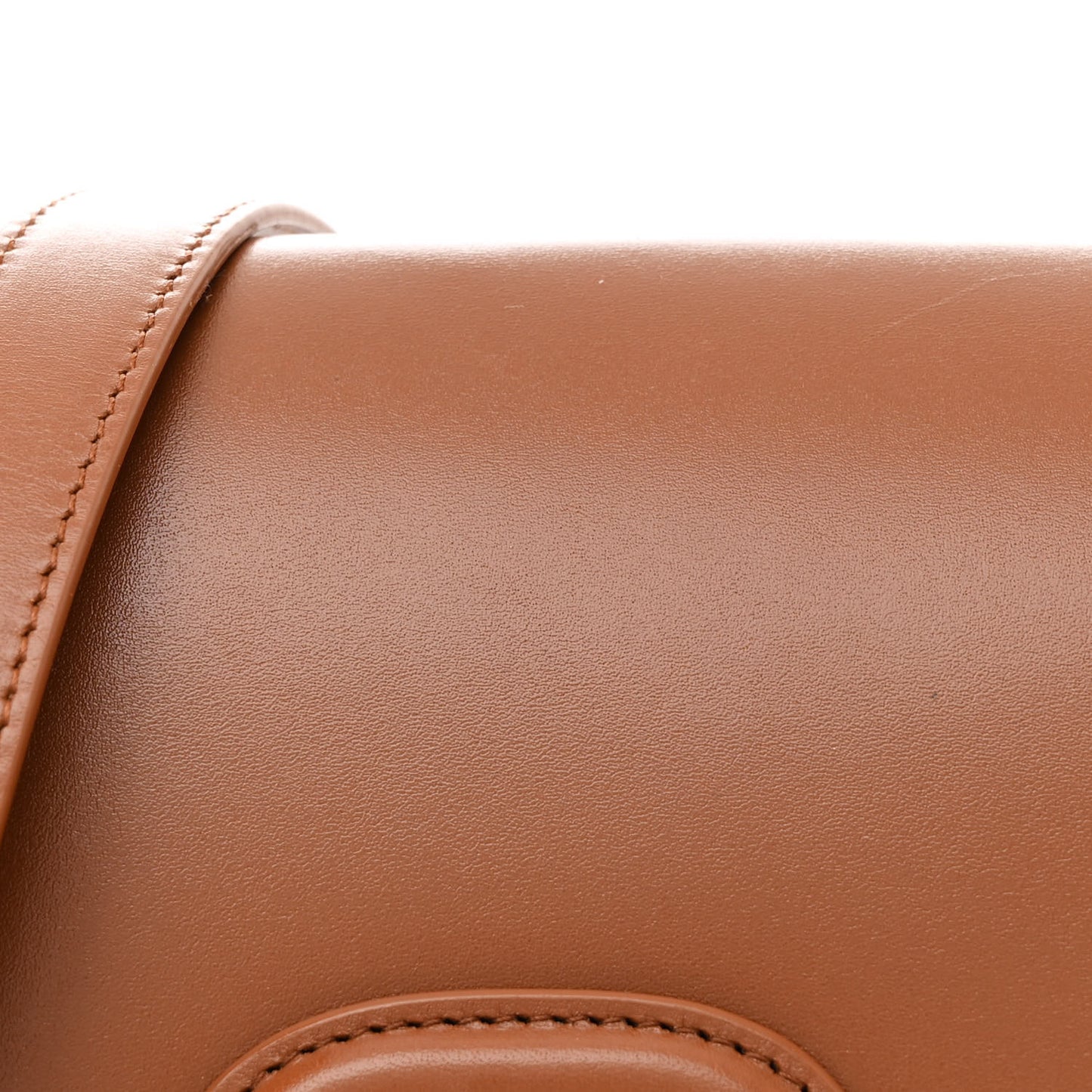 Box Calfskin Medium Bobby Flap Dark Tan