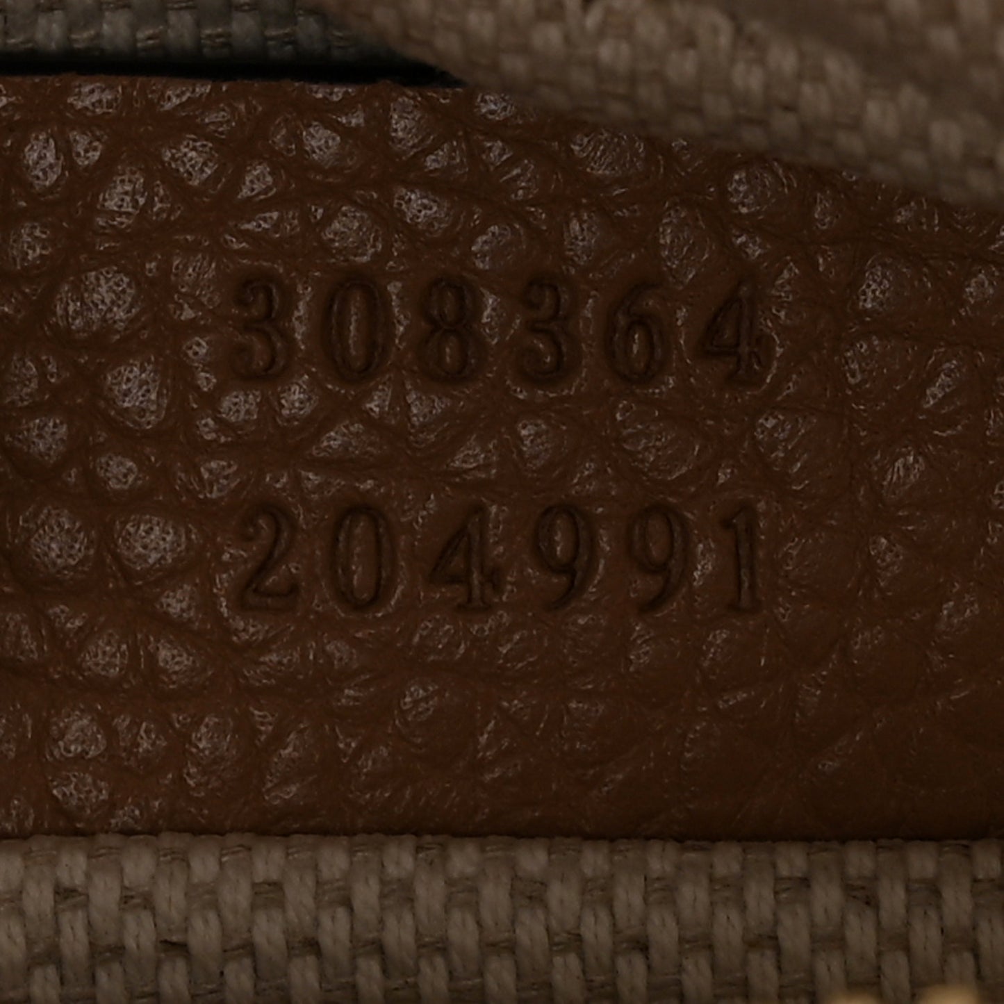 Pebbled Calfskin Small Soho Disco Bag Camelia