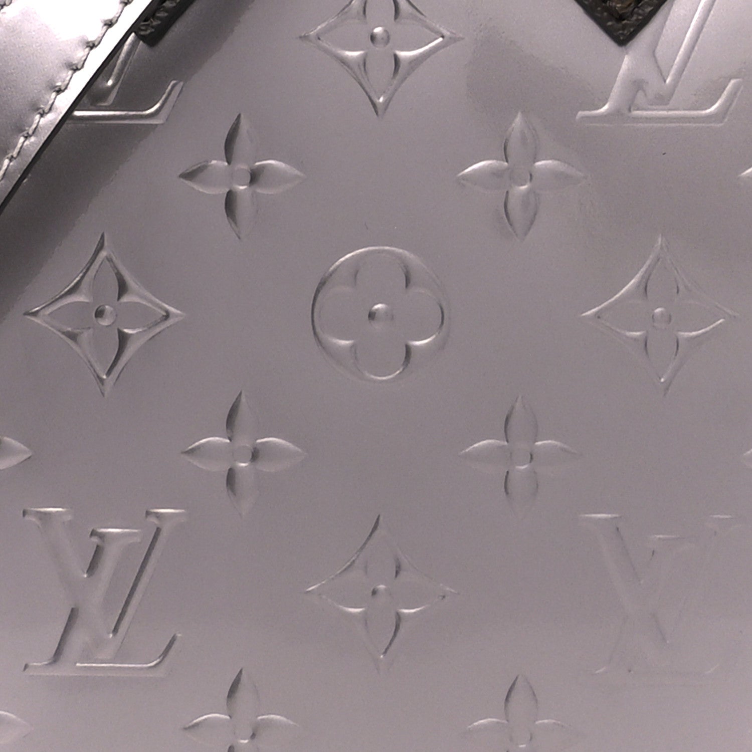 Louis Vuitton Vernis Monogram Petit Sac Plat 8 of 10