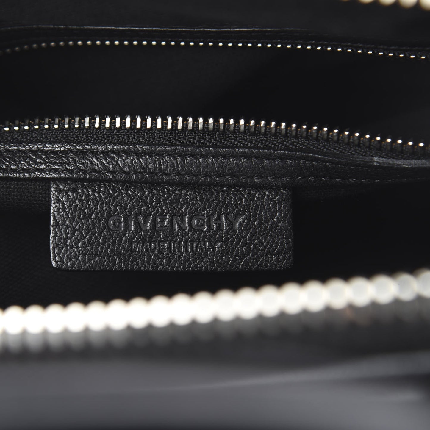 Sugar Goatskin Small Antigona Black