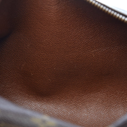 Louis Vuitton Monogram Papillon 26 8 of 12