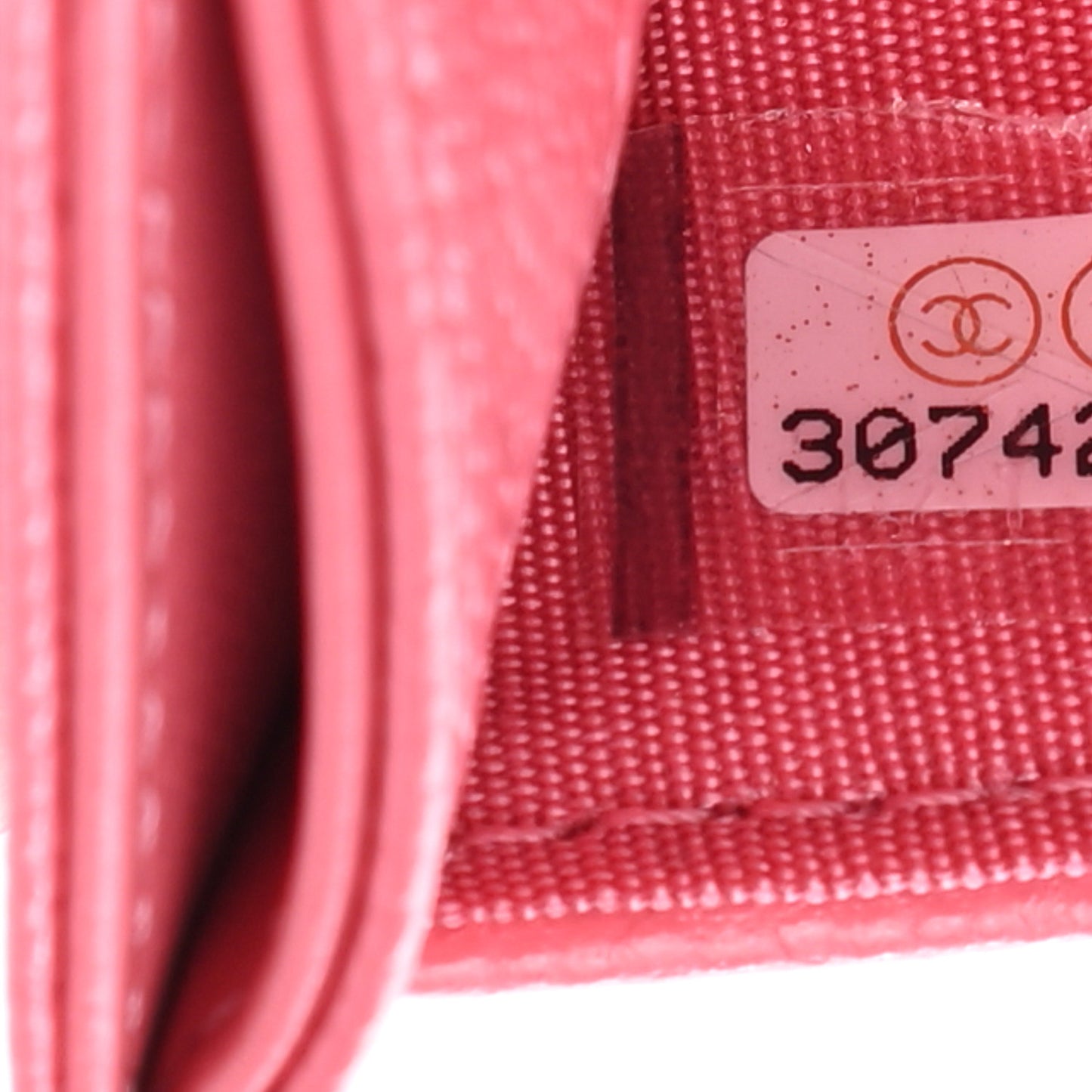 Caviar Quilted My Everything Card Holder Coral