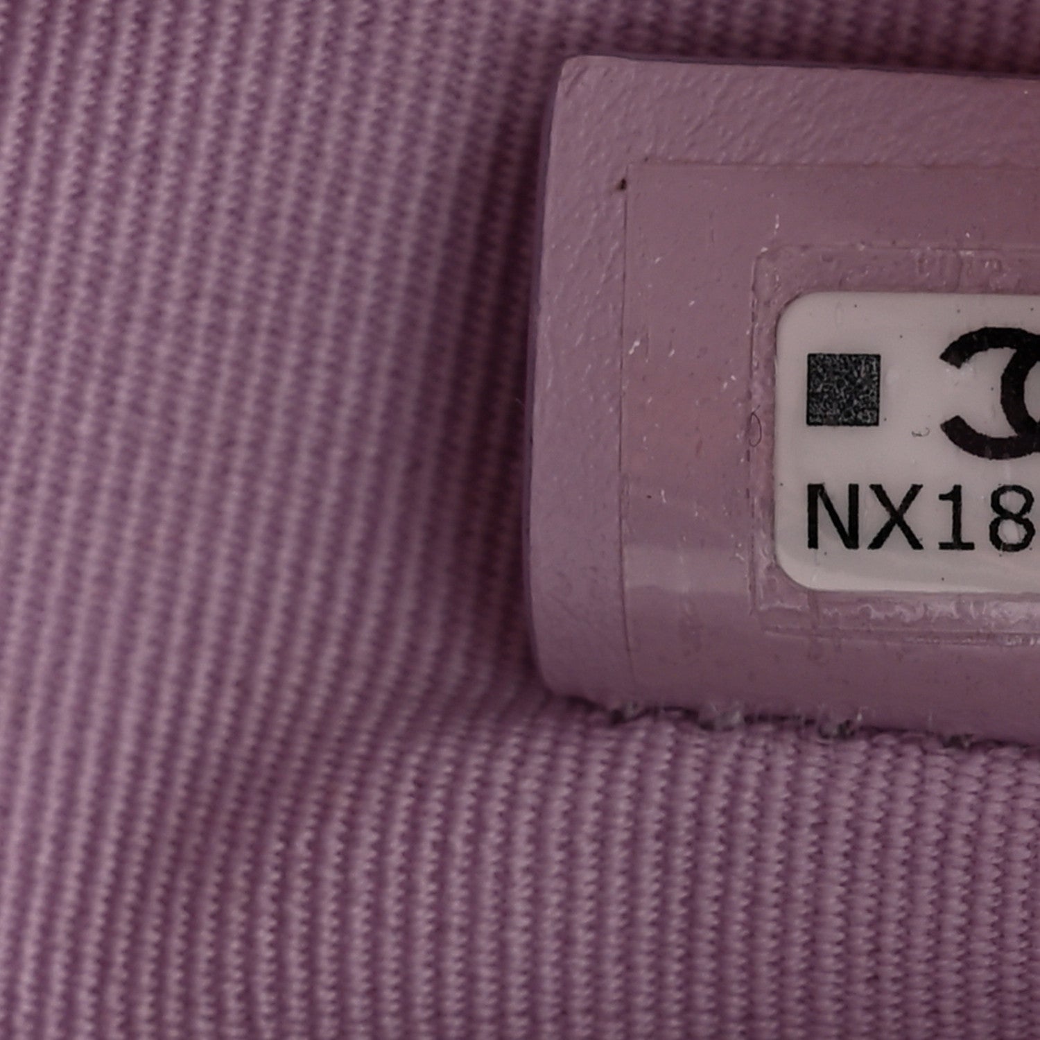 Chanel Shiny Caviar Quilted Bow Pouch Hobo Light Purple 7 of 11
