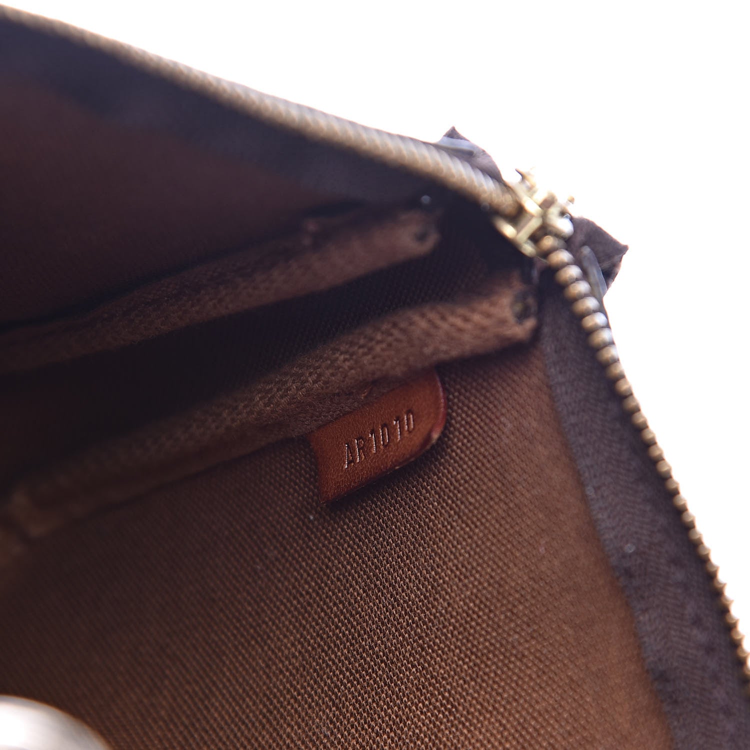 Louis Vuitton Monogram Pochette Accessories 6 of 12