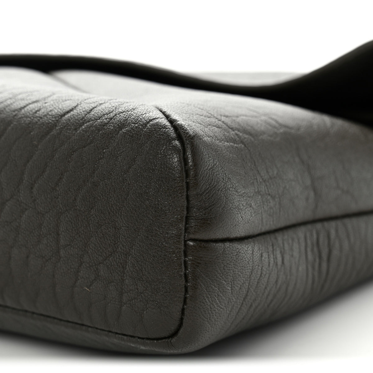 Grained Lambskin Large Cassandre Chain Pouch Light Musk