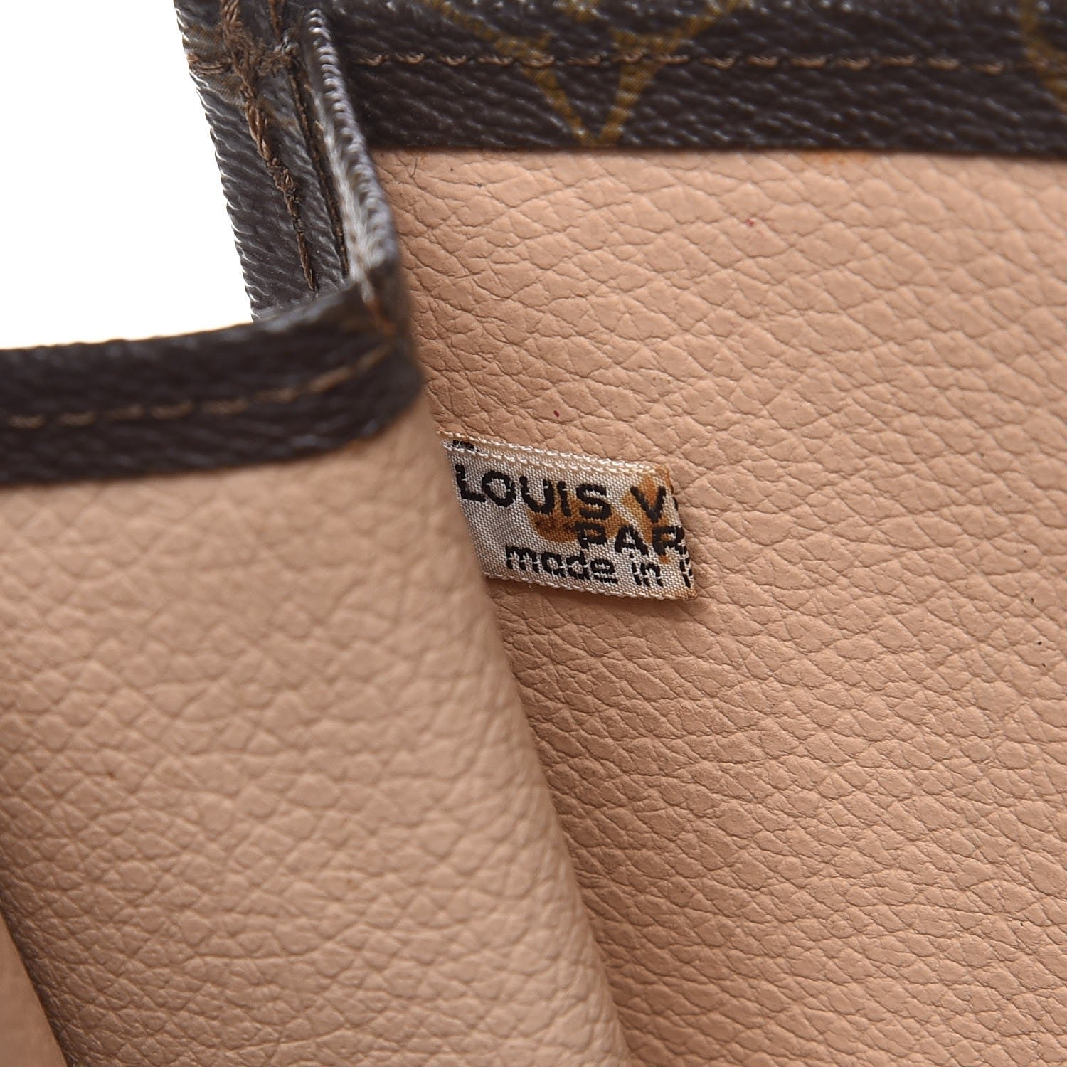 Louis Vuitton Monogram Sac Plat 7 of 17