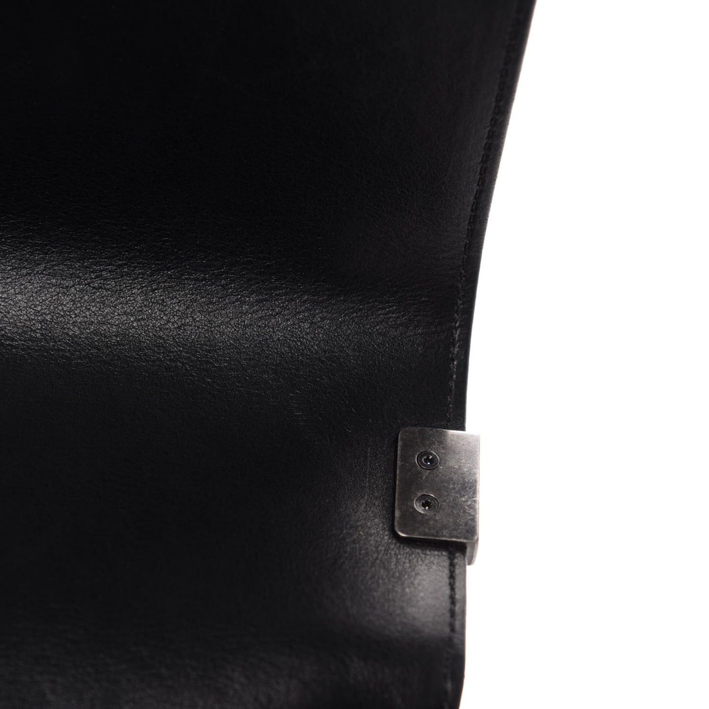 Metallic Calfskin Quilted New Medium Boy Flap Black