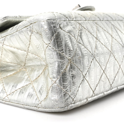 Chanel Metallic Striped Calfskin 2.55 Reissue 226 Flap Silver Silver 9 of 10
