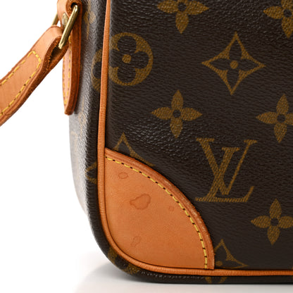 Louis Vuitton LOUIS VUITTON Monogram Trocadero 27 10 of 10