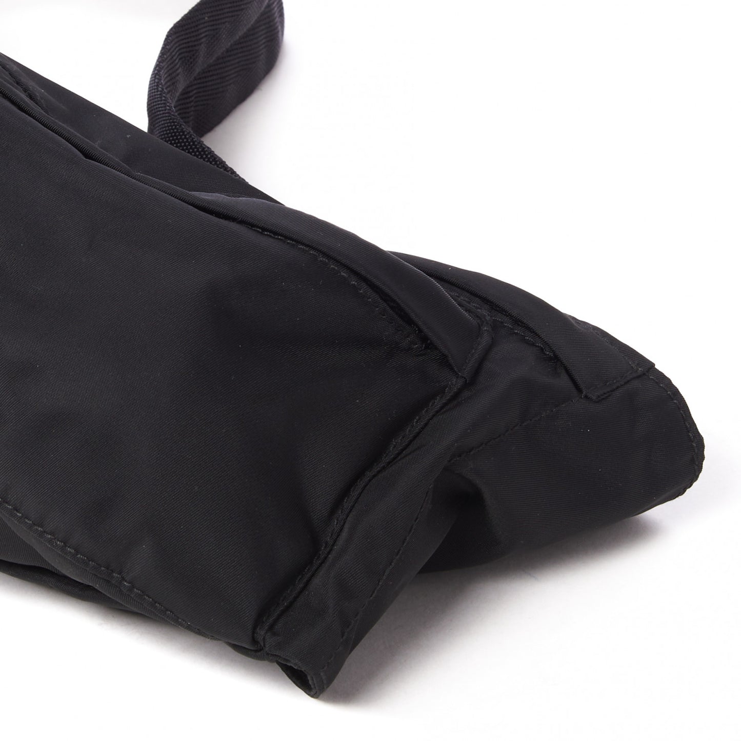 Tessuto Nylon Montagna Belt Bag Black