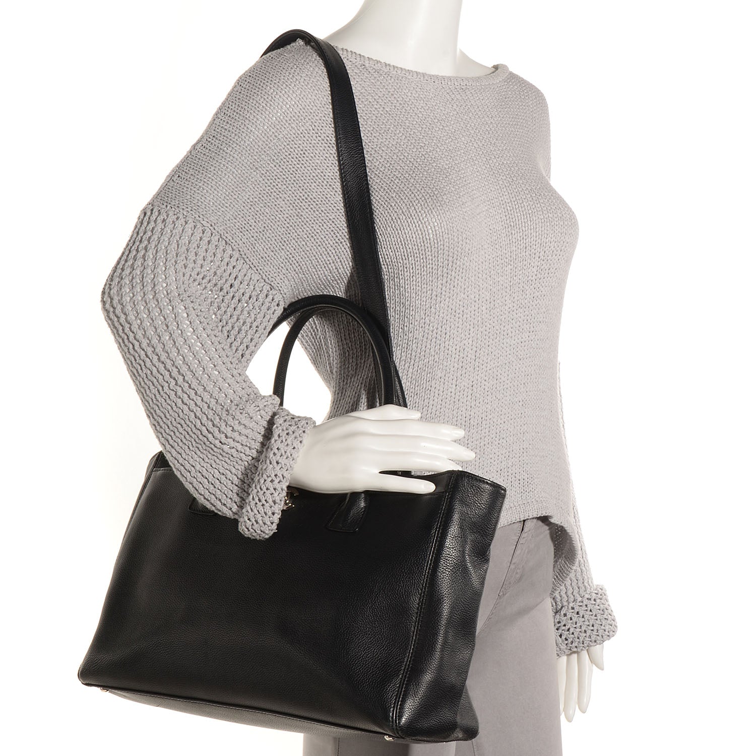 Chanel Calfskin Cerf Executive Shopper Tote Black 2 of 6