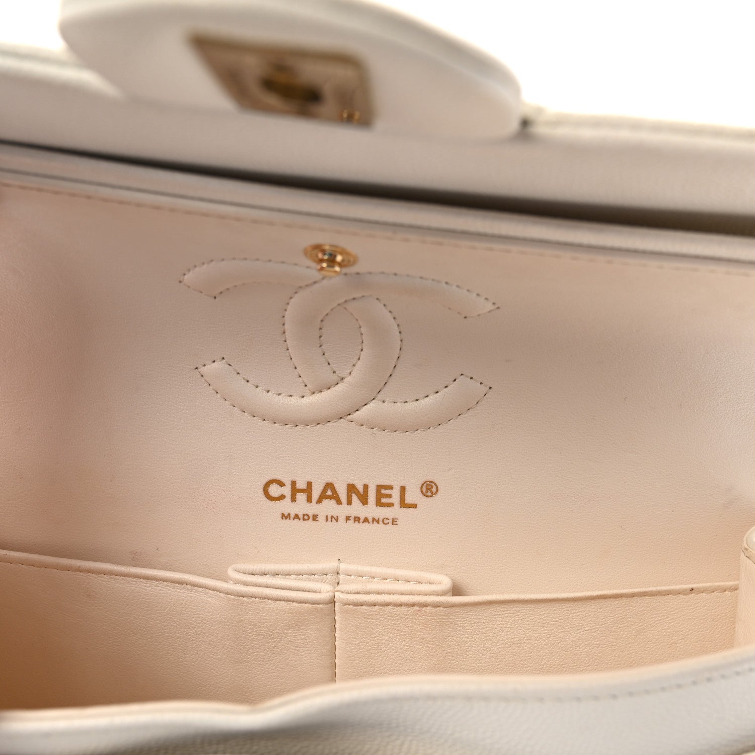 Chanel Caviar Quilted Small Double Flap White 1916146 – FASHIONPHILE