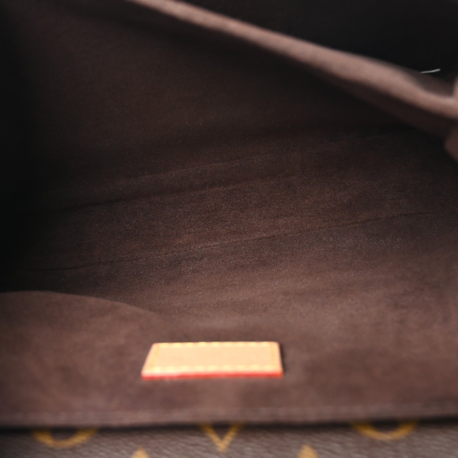 Louis Vuitton Monogram Pochette Metis 5 of 9