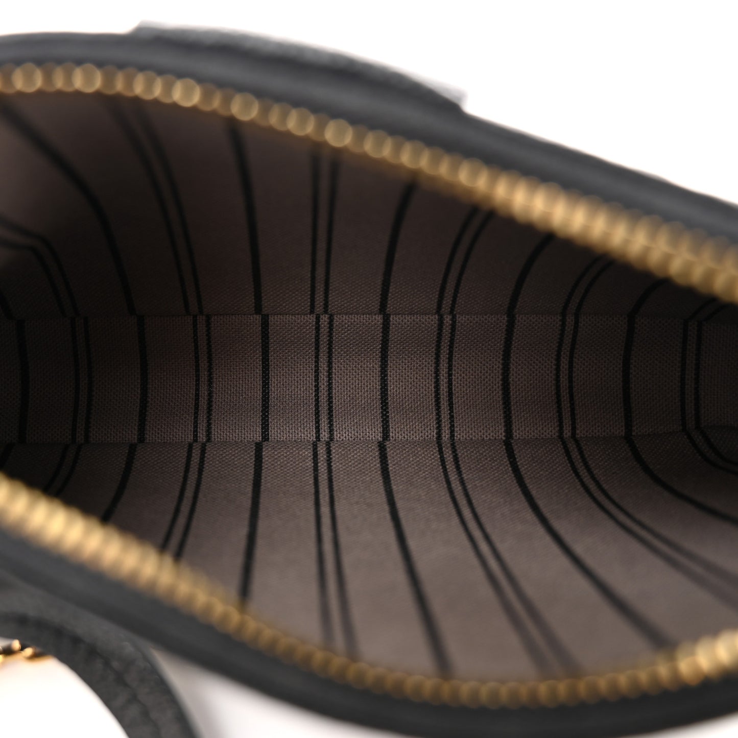 Empreinte Easy Pouch On Strap Black