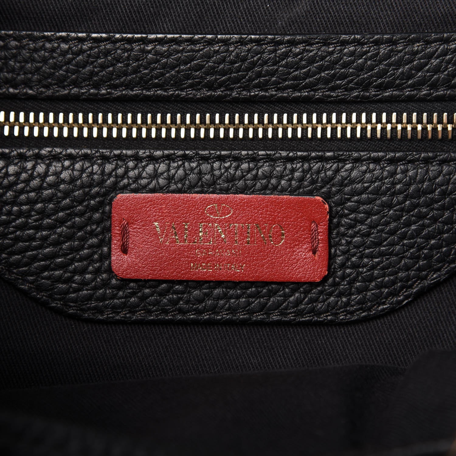 Valentino Garavani Pebbled Calfskin Rockstud Drawstring Backpack Black 8 of 11
