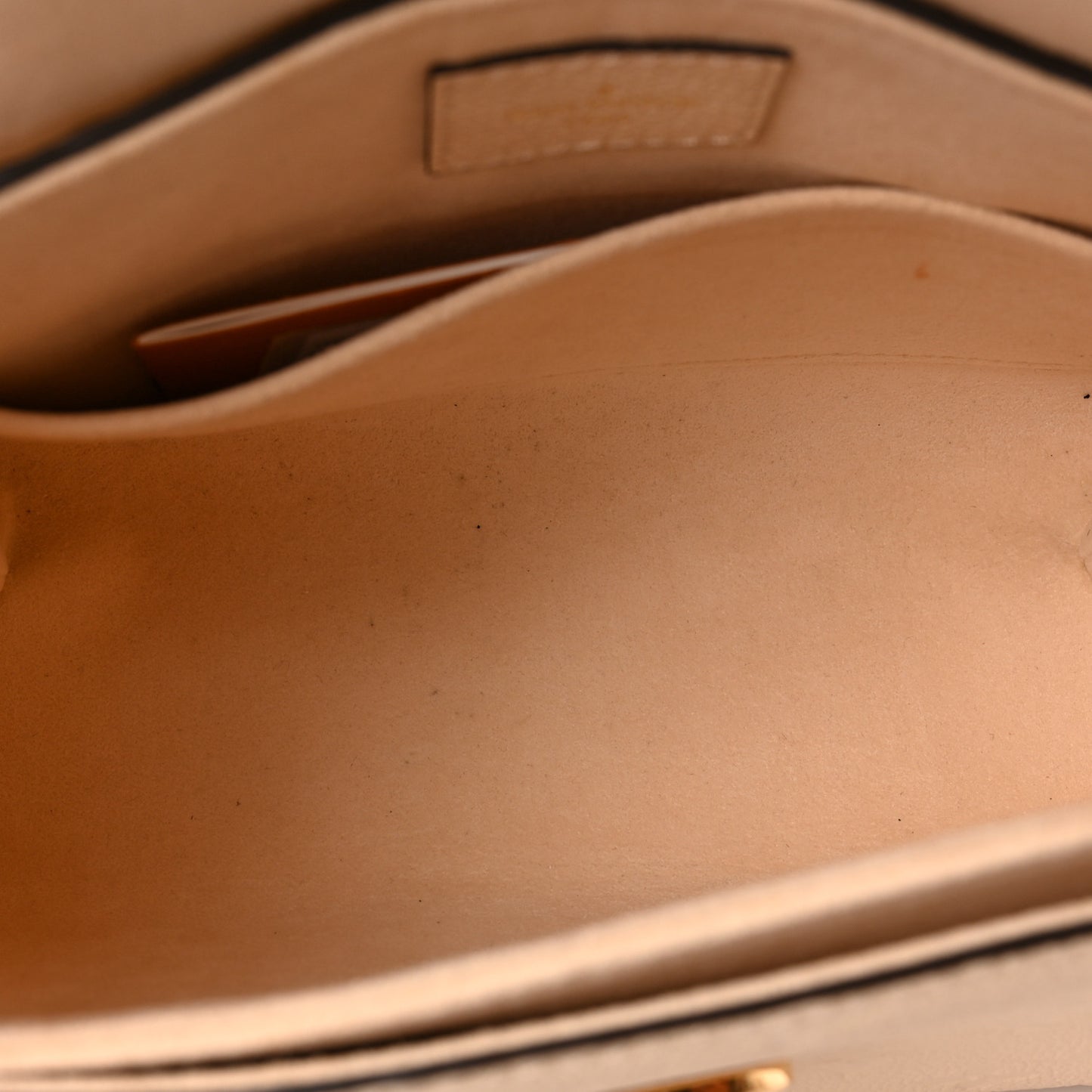 Empreinte Georges BB Creme