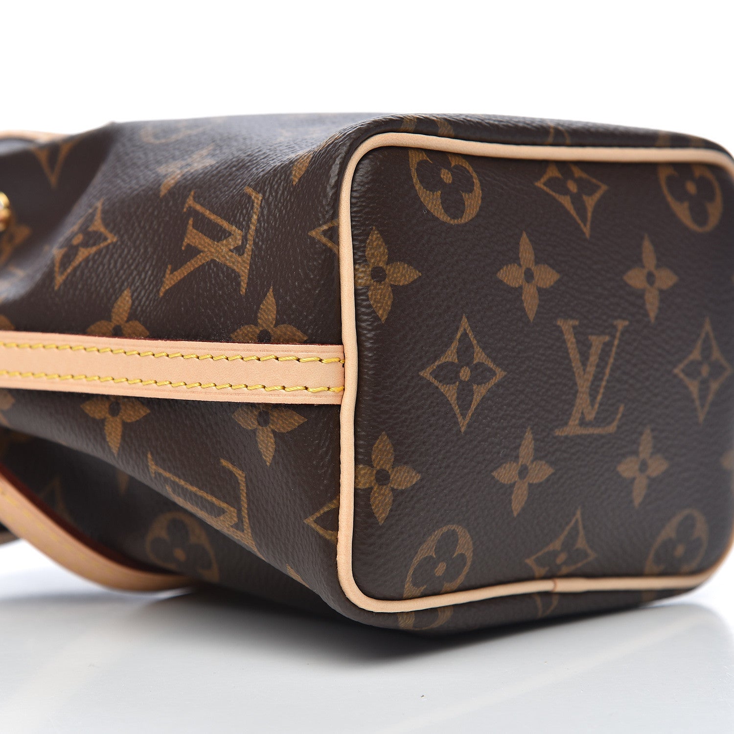 Louis Vuitton Monogram Nano Noe 8 of 11