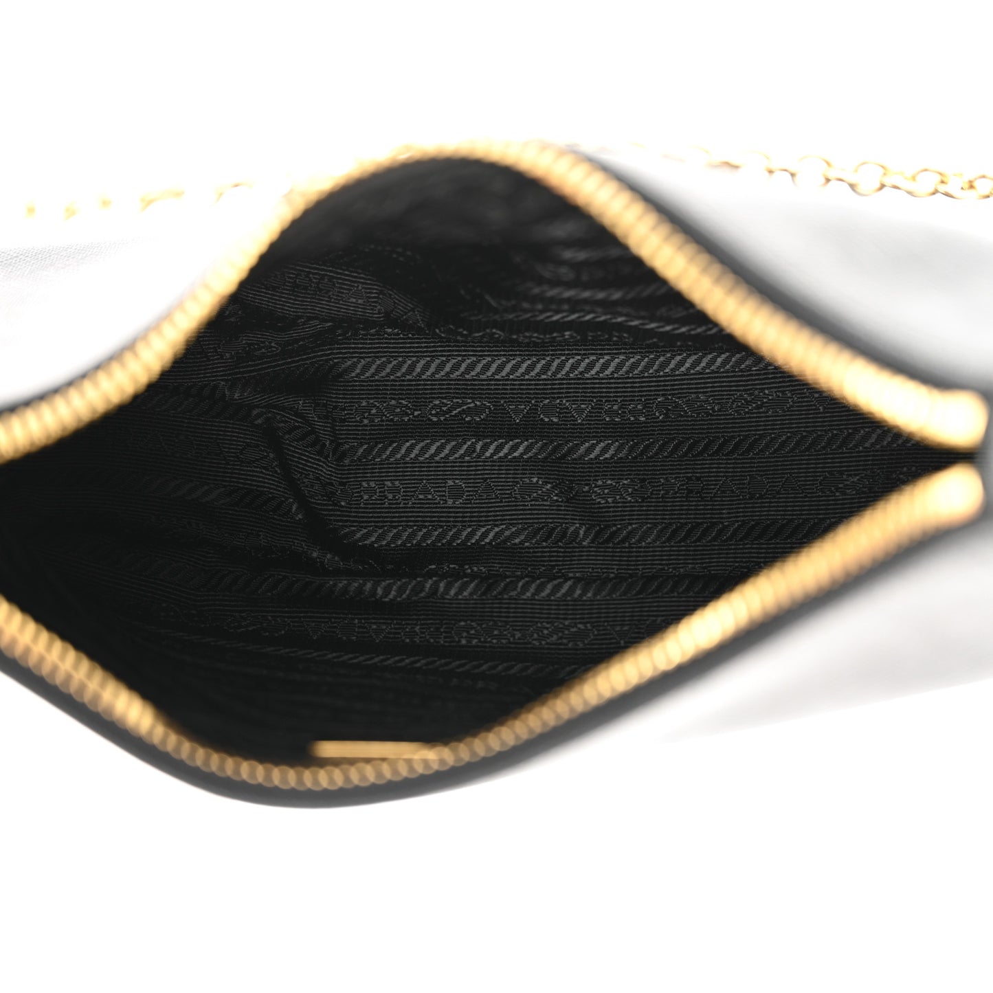 Saffiano Lux Re-Edition 2005 Shoulder Bag Black