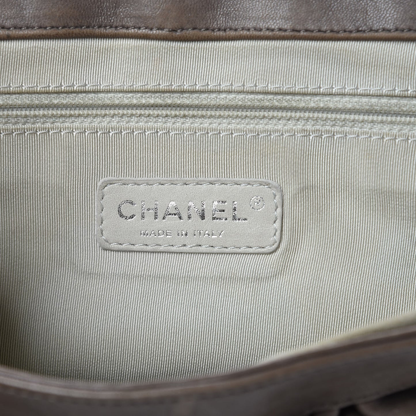 Washed Lambskin Quilted Medium Chain Around Flap Khaki