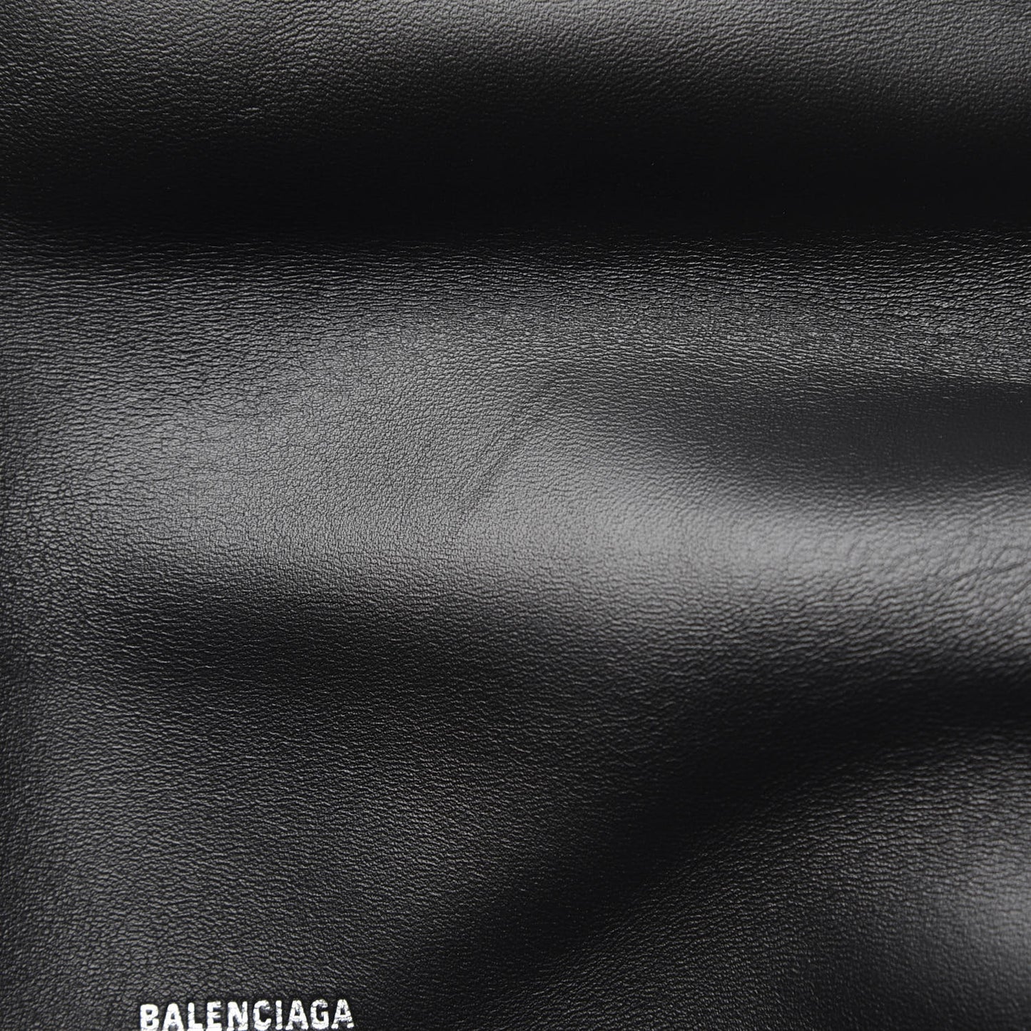 Nappa Calfskin Quilted Touch B Clutch Bag Black