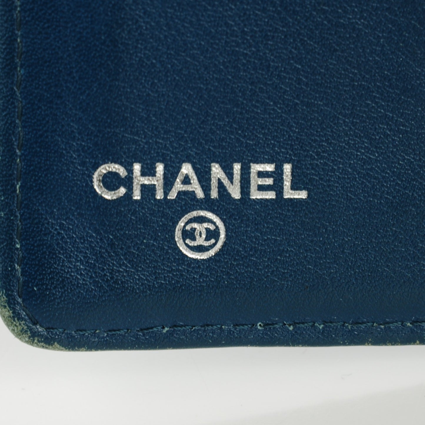 Patent Quilted Yen Wallet Dark Blue
