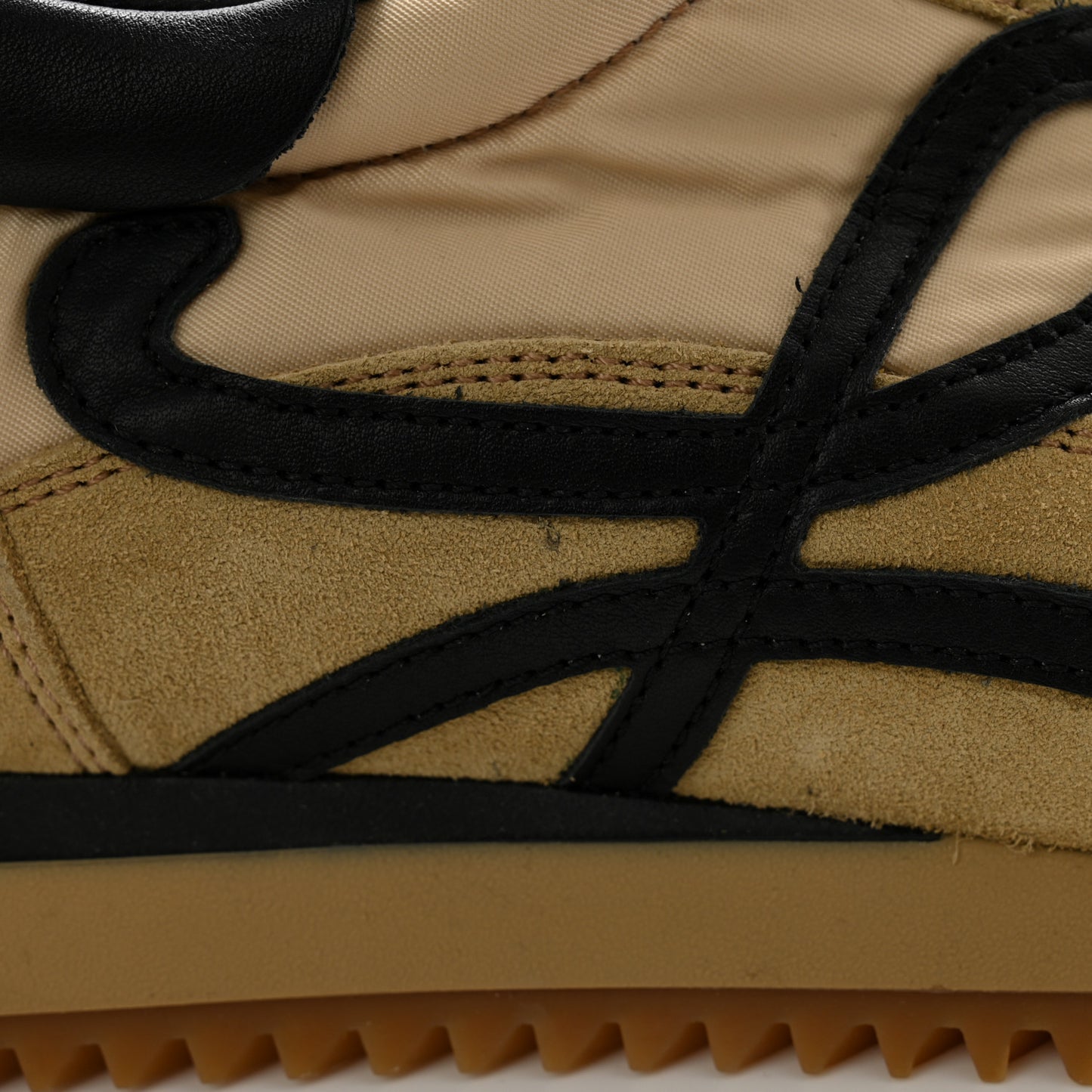 Nylon Suede Flow Runner Sneakers 40 Gold Black