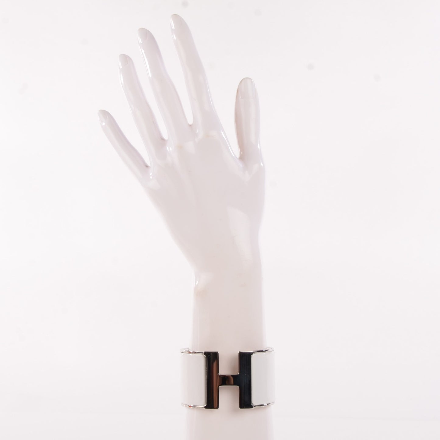 Enamel Extra Wide Clic Clac H Bracelet PM White