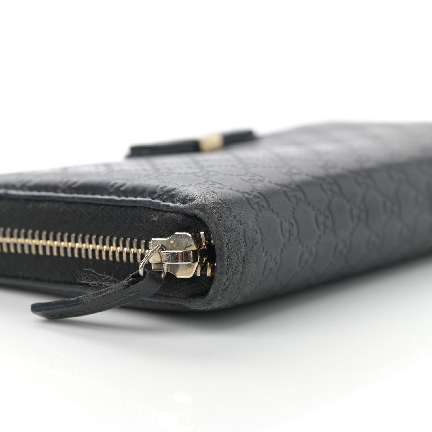Gucci Microguccissima Bow Zip Around Wallet Black 8 of 12