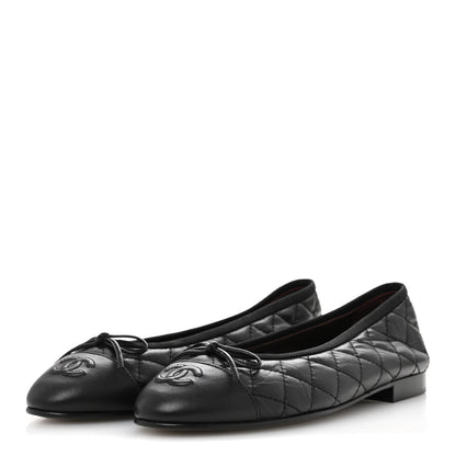 Chanel Aged Calfskin Quilted CC Cap Toe Ballerina Flats 37.5 Black 4 of 10