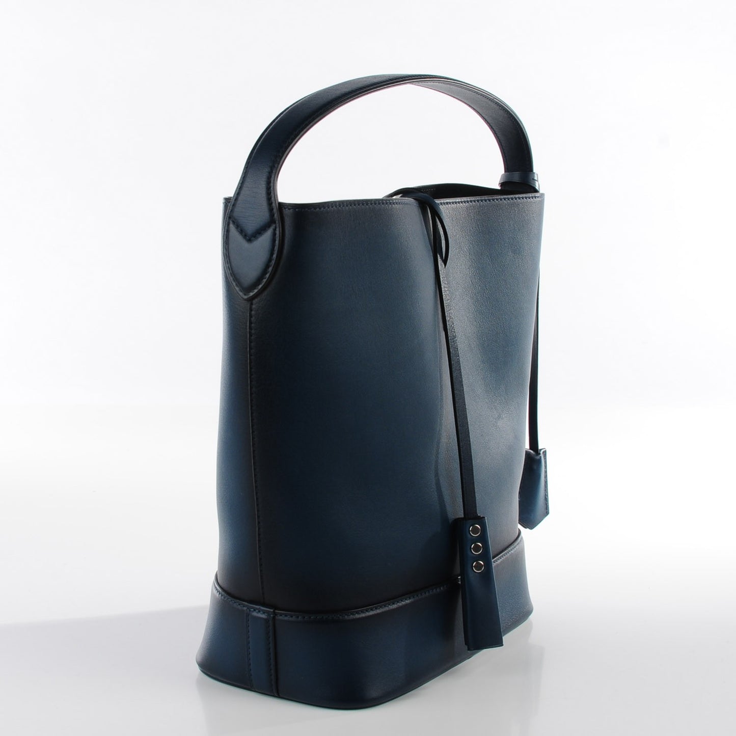 Smooth Calfskin NN14 Cuir Nuance GM Blue