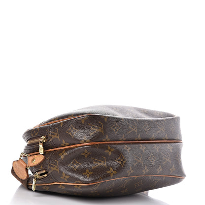 Louis Vuitton Monogram Reporter PM 4 of 17