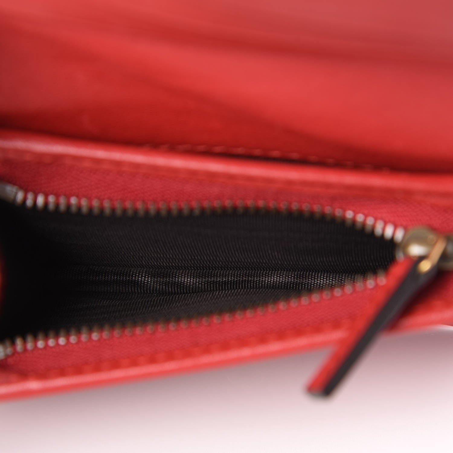 Gucci Calfskin Matelasse GG Marmont Card Case Wallet Hibiscus Red 7 of 9