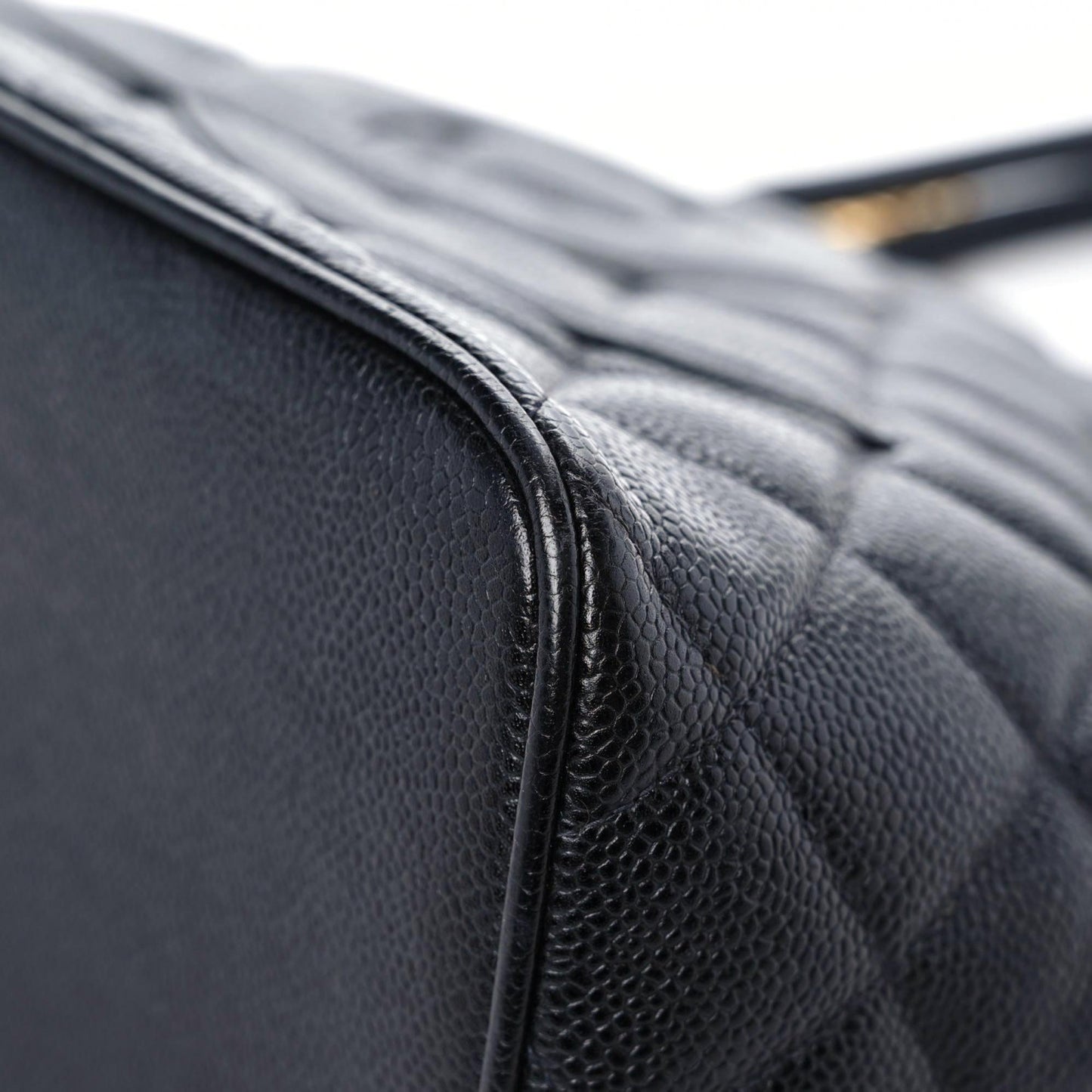 Caviar Quilted Medallion Tote Black