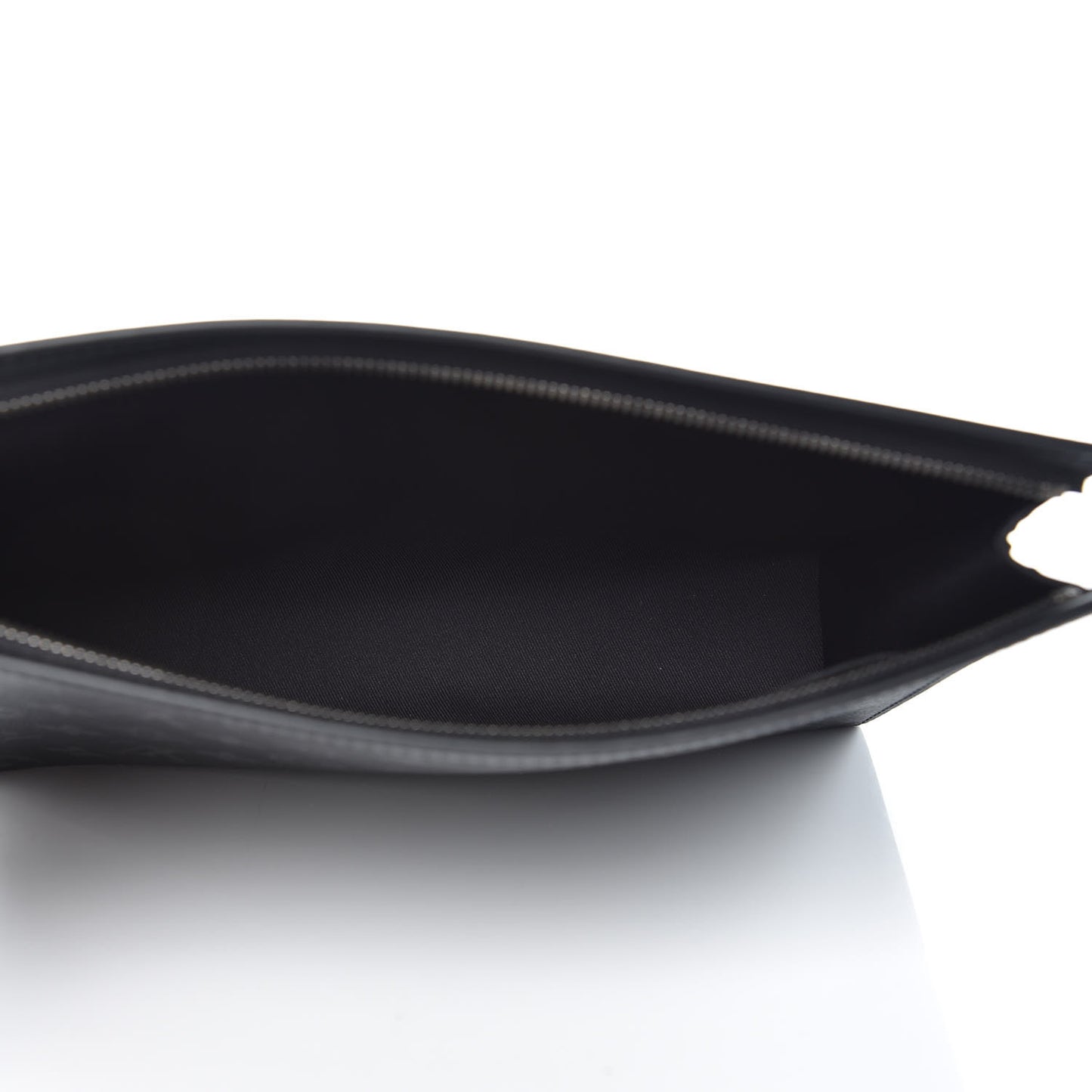 Monogram Eclipse Pochette Voyage MM