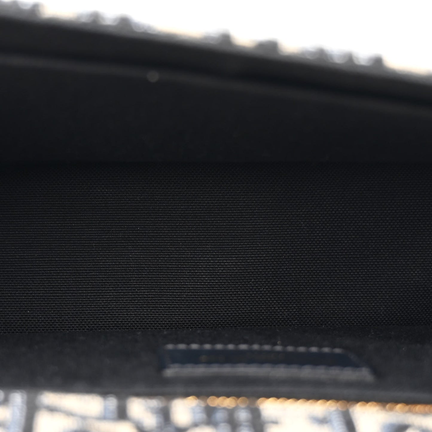 Oblique 30 Montaigne Flap Bag Blue