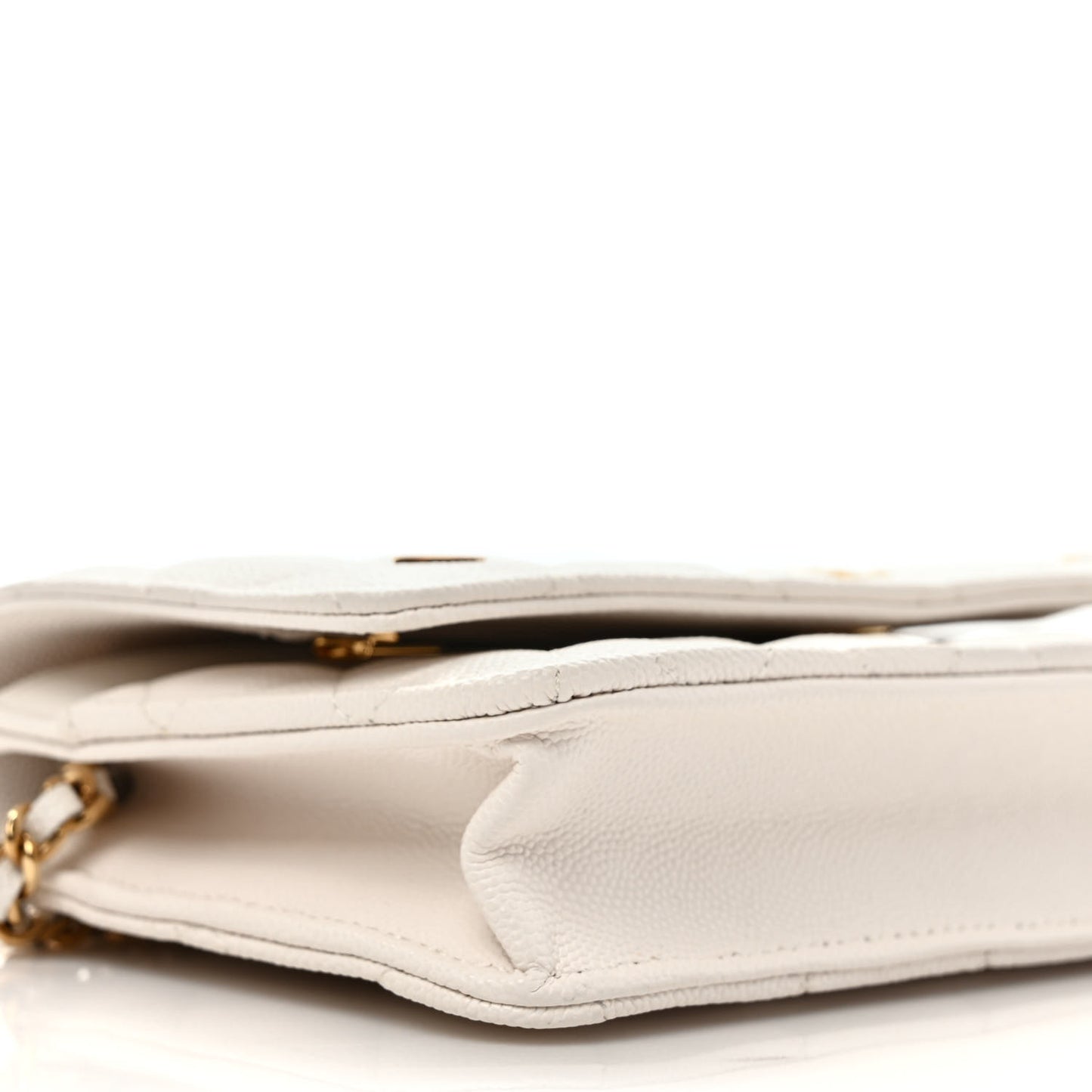 Caviar Quilted Enamel Coco Casino Wallet On Chain WOC White