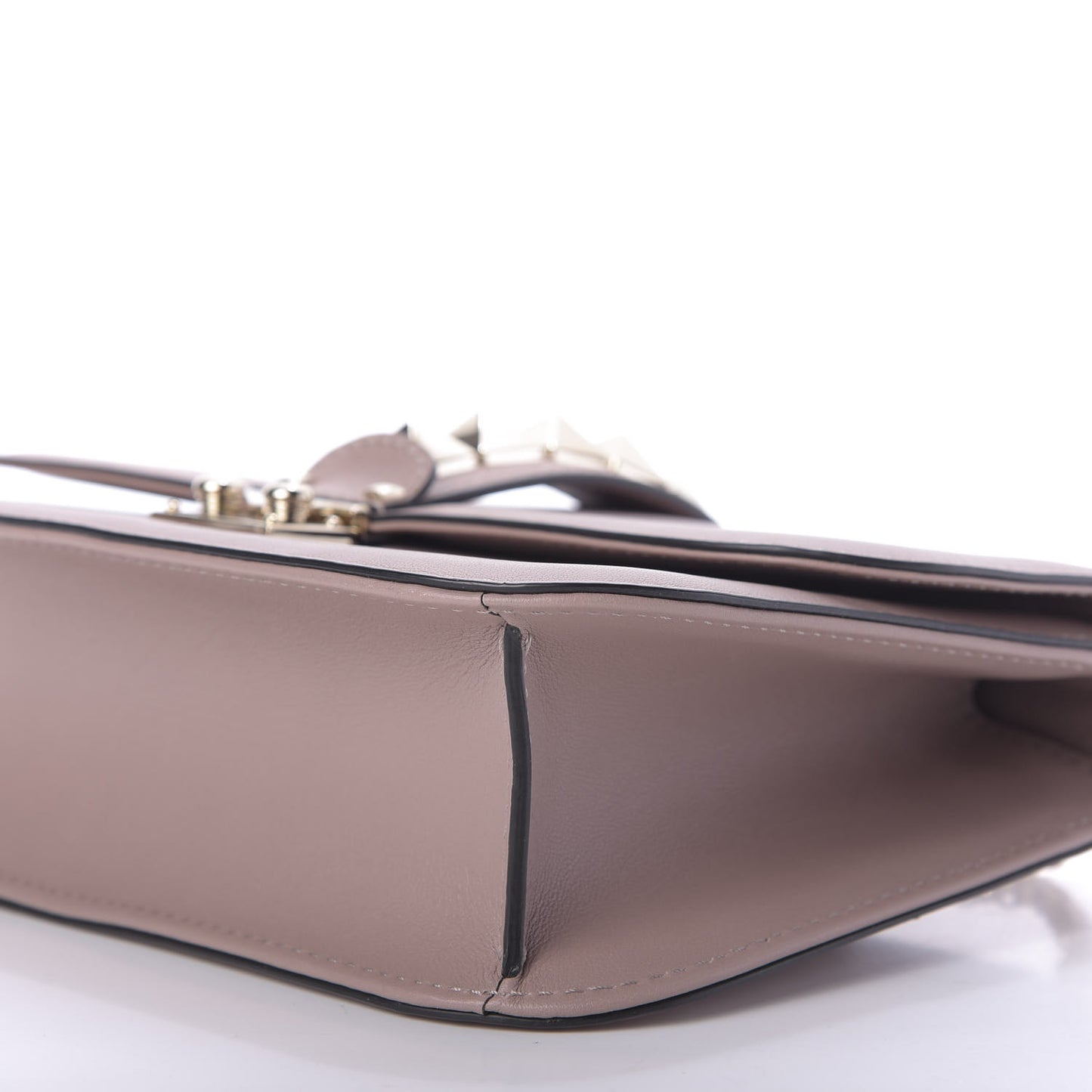 Vitello Medium Glam Lock Rockstud Flap Poudre