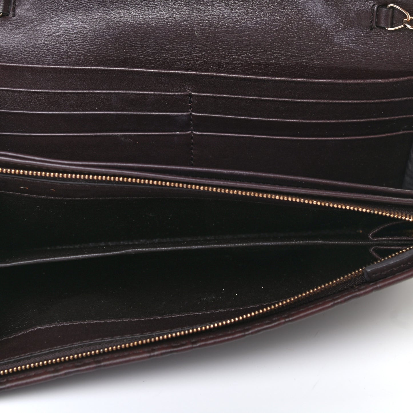 Guccissima Signature Dice Chain Wallet Chocolate