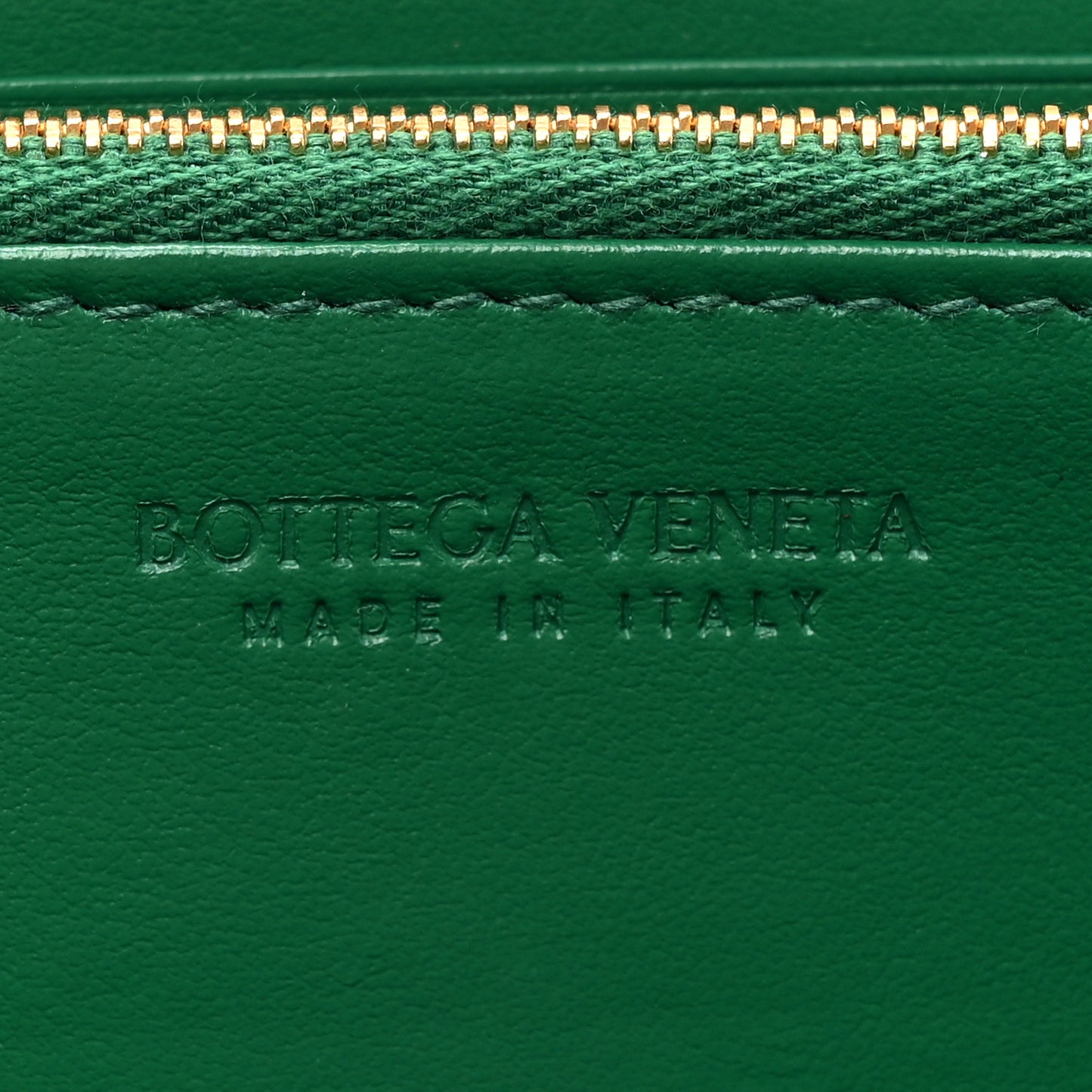 Nappa Maxi Intrecciato Zip Around Wallet Racing Green