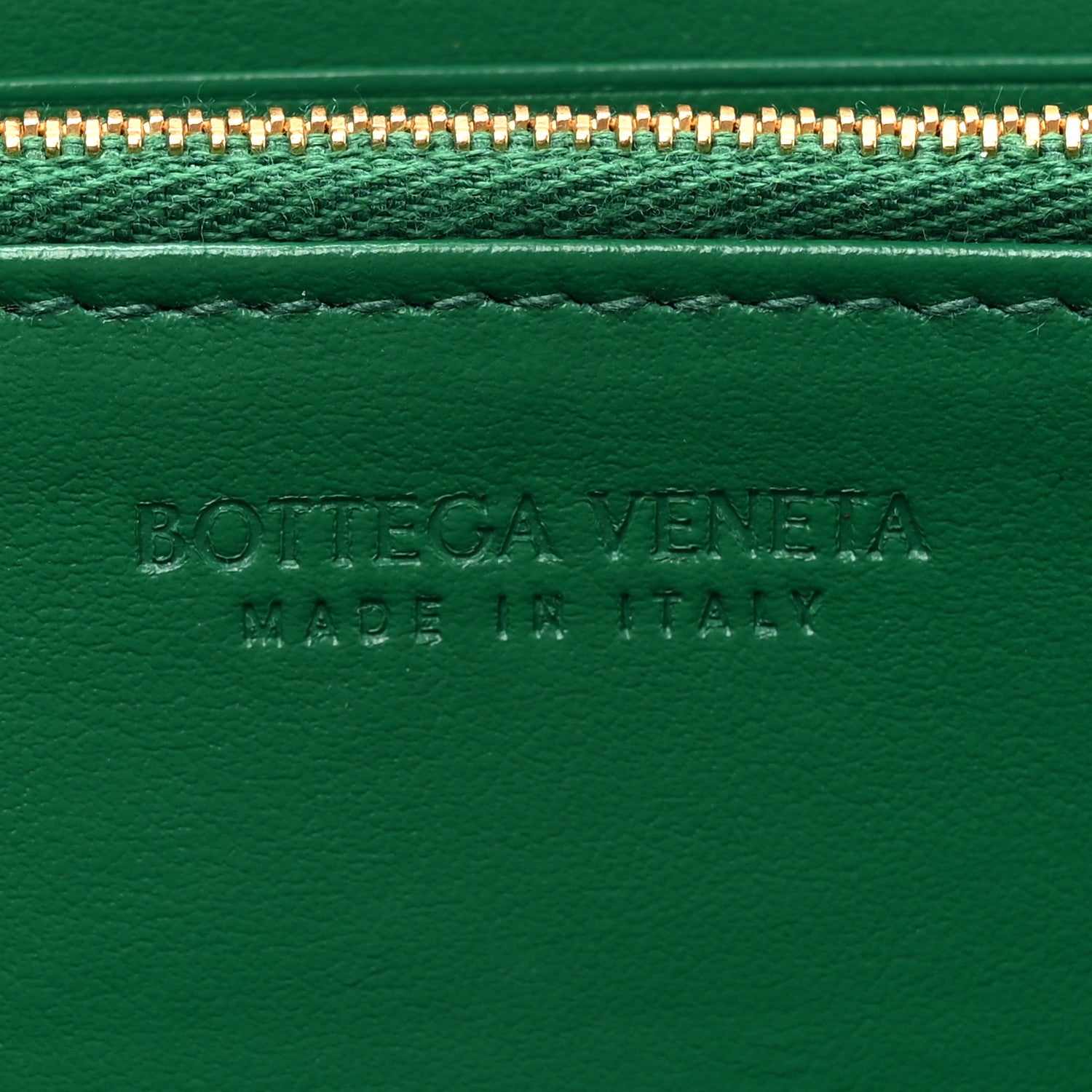 Bottega Veneta Nappa Maxi Intrecciato Zip Around Wallet Racing Green 6 of 9
