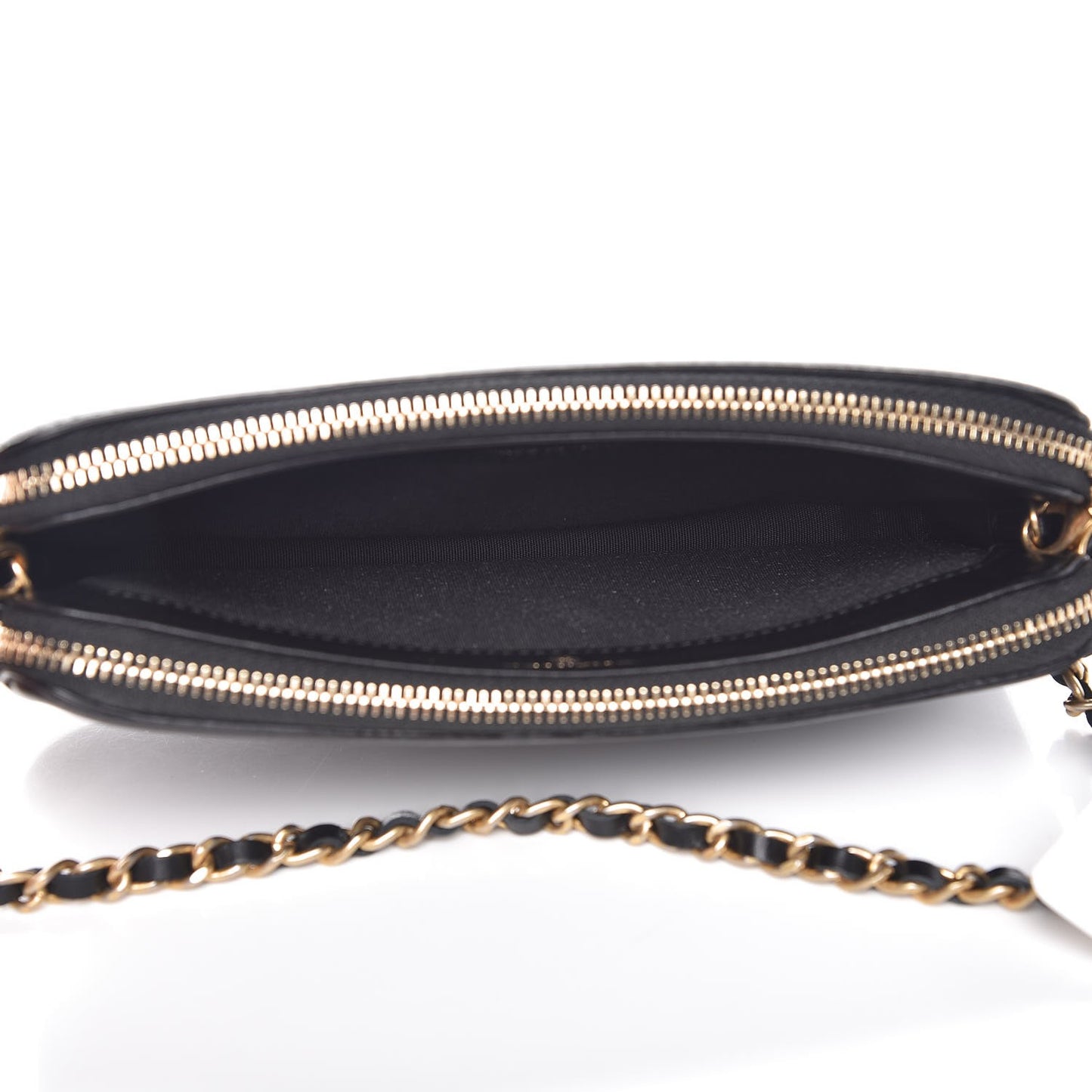 Caviar Quilted CC Filigree Clutch With Chain Black