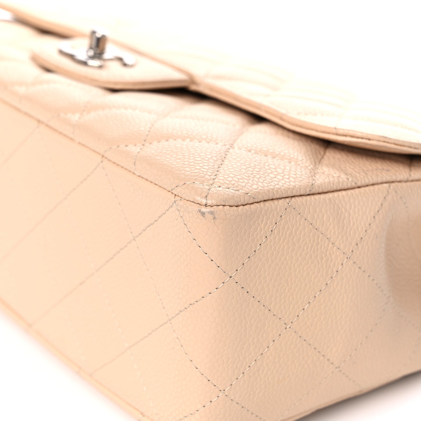 Caviar Quilted Jumbo Single Flap Beige Clair