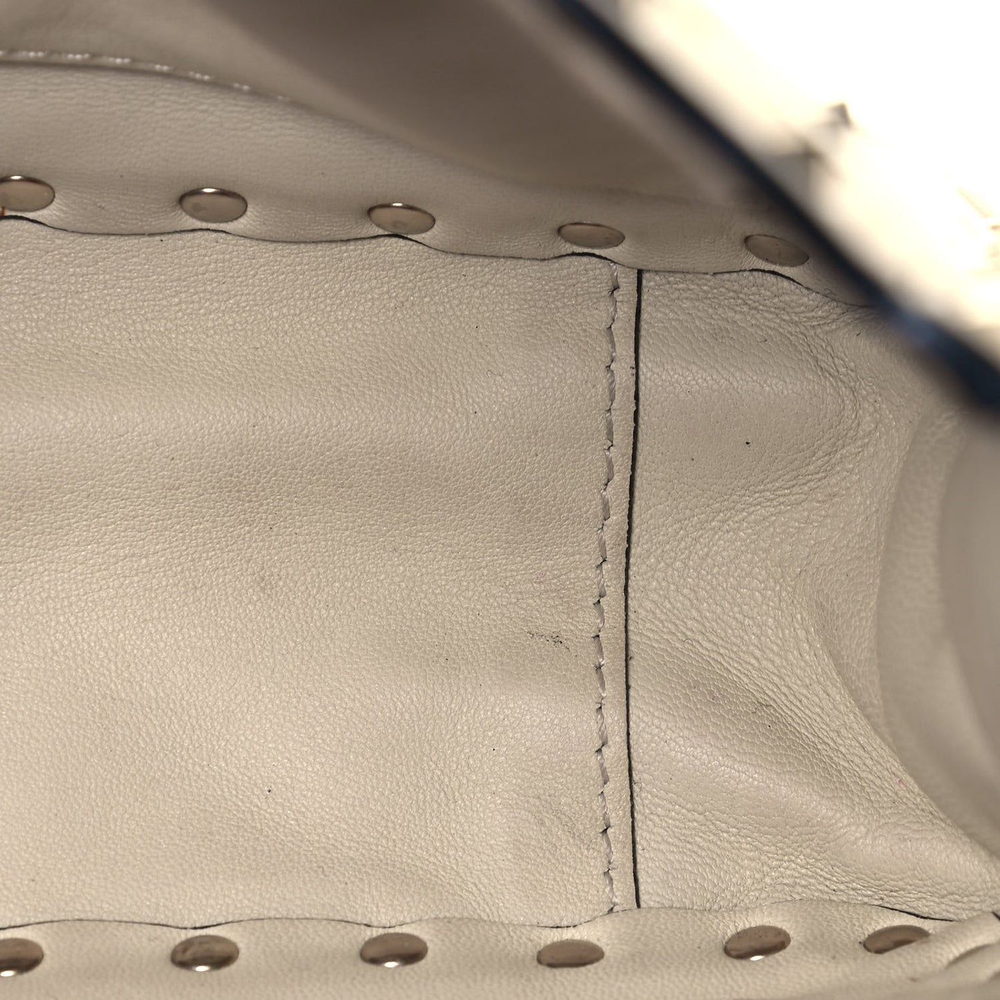 Nappa Medium Rockstud Spike Shoulder Bag Light Ivory