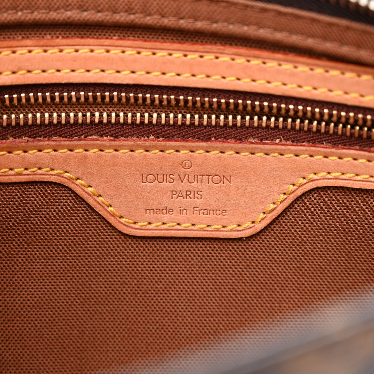 Monogram Trotteur